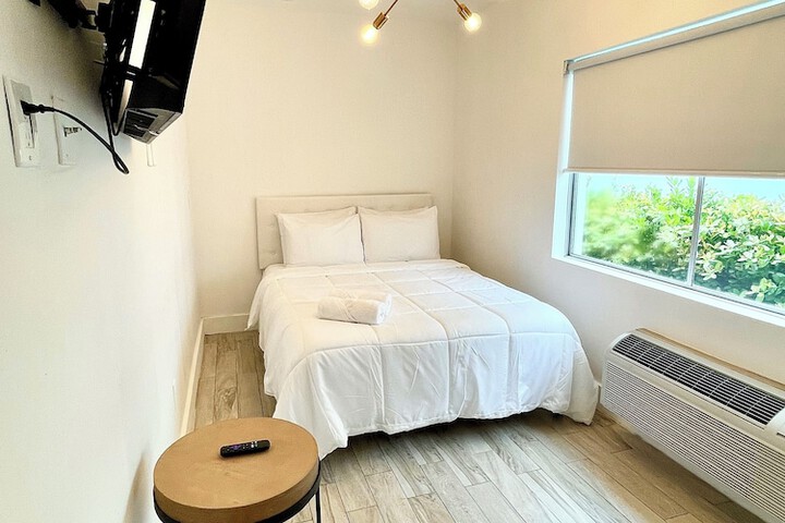 Room 36 of 79