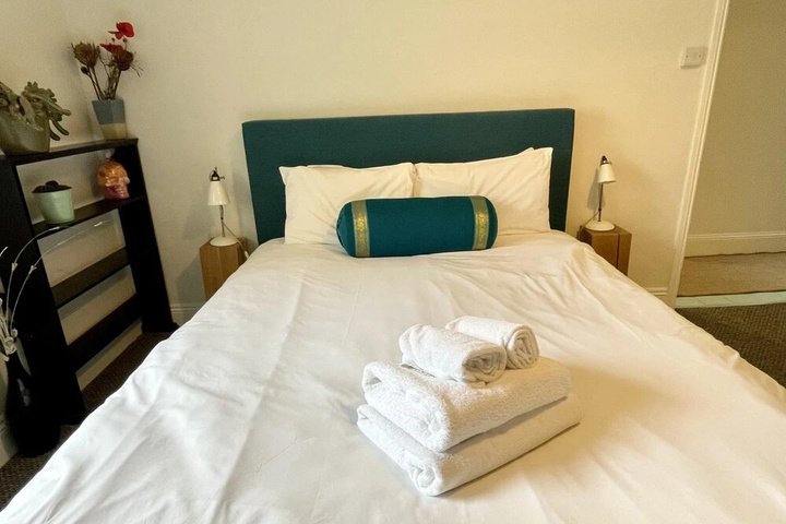 Room 5 of 21
