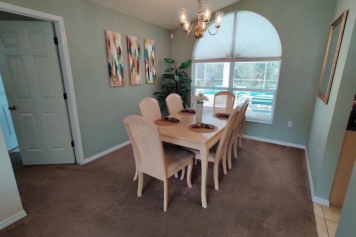 Room 6 of 29