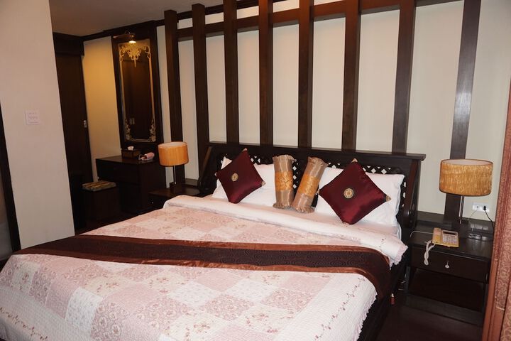 Room 14 of 52
