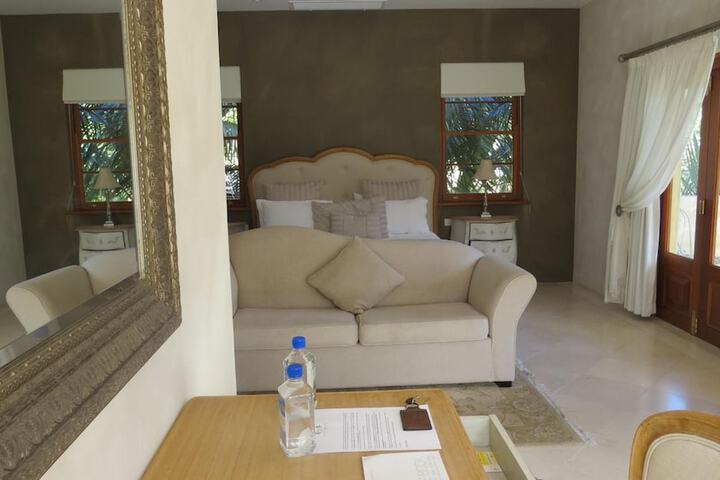 Room 22 of 67