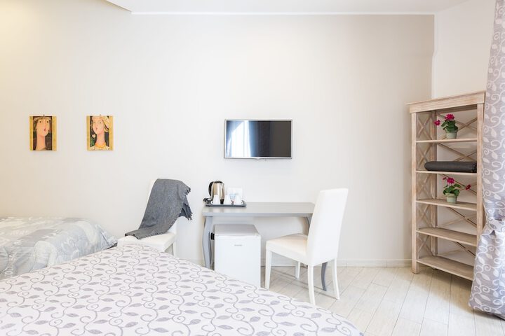 Room 14 of 75