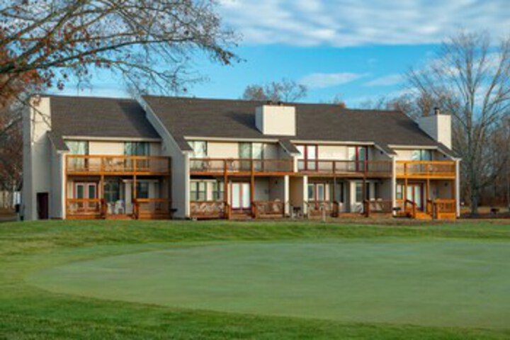Crown Resorts at Lake Tansi East in Crossville, TN