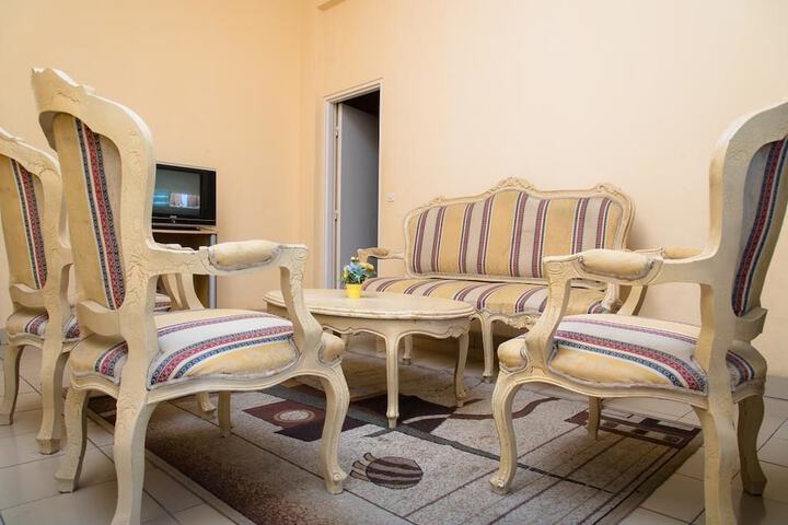 Room 12 of 41