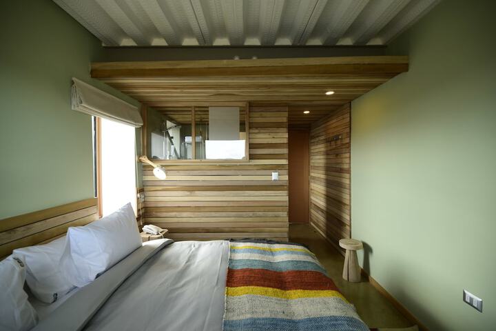 Room 14 of 92