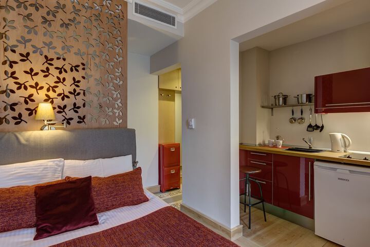 Private kitchenette