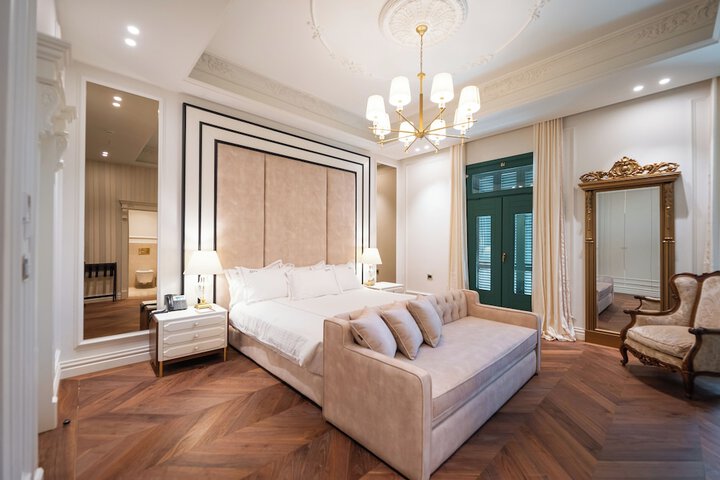 Room 14 of 72