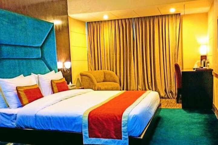 West Park Inn