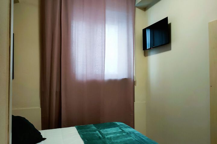 Room 36 of 71