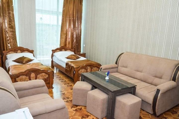 Room 3 of 29