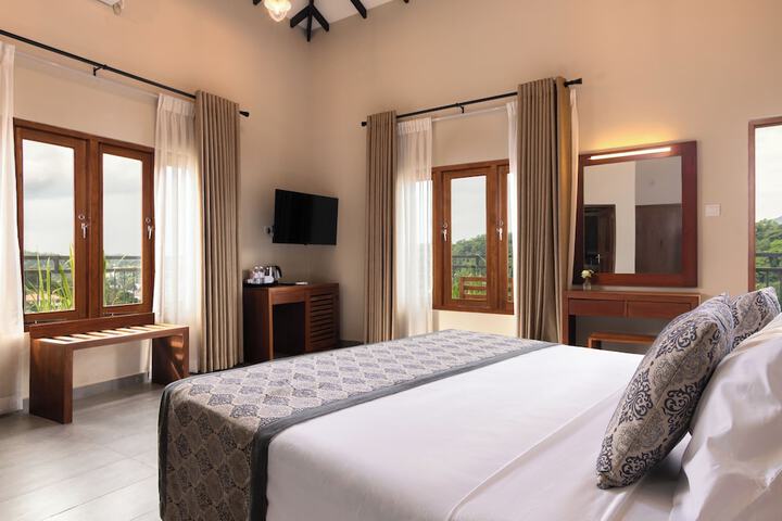 Room 14 of 31