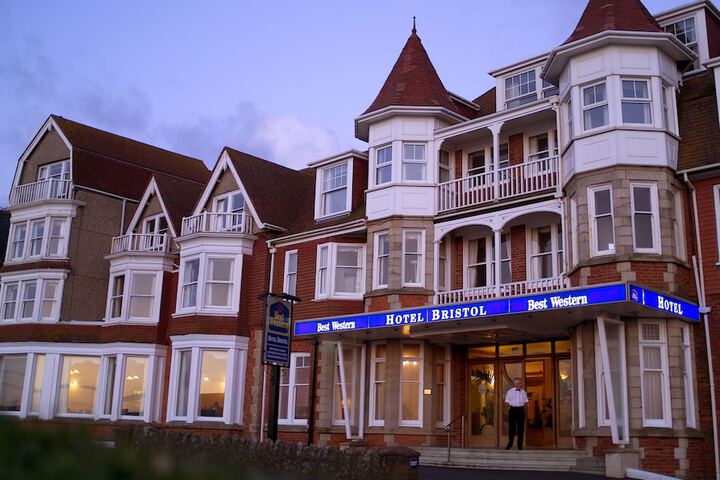 Hotel 30 of 39