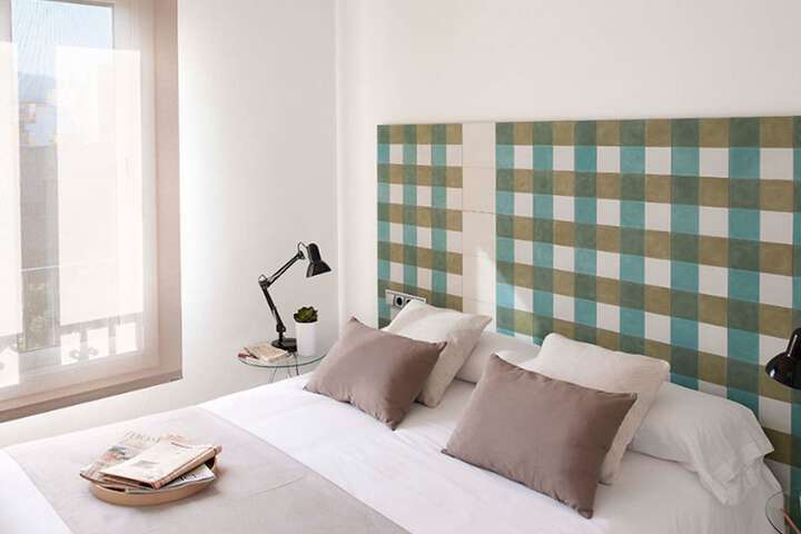 Room 12 of 35