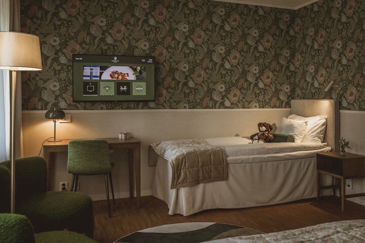 Room 50 of 132