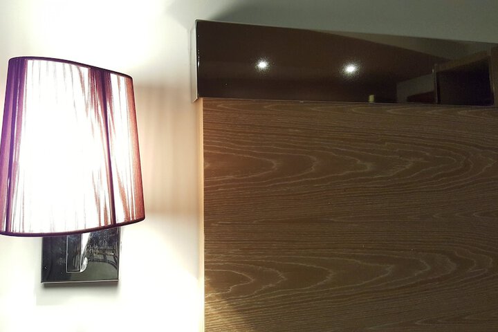 Room 29 of 90
