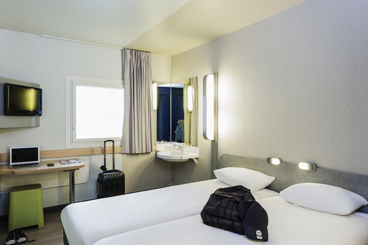 Room 29 of 51