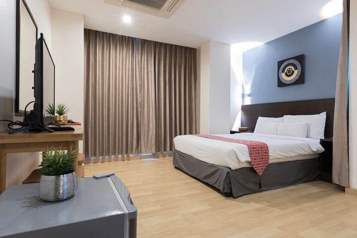 Room 7 of 29