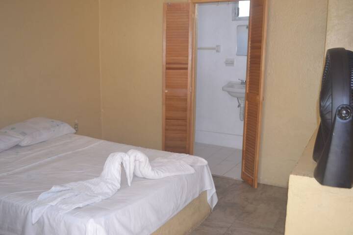 Room 6 of 23