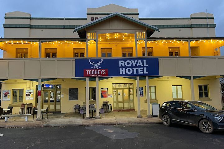 Photo of Royal Hotel