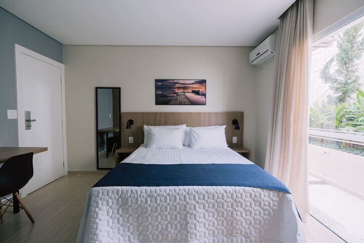 Room 15 of 86