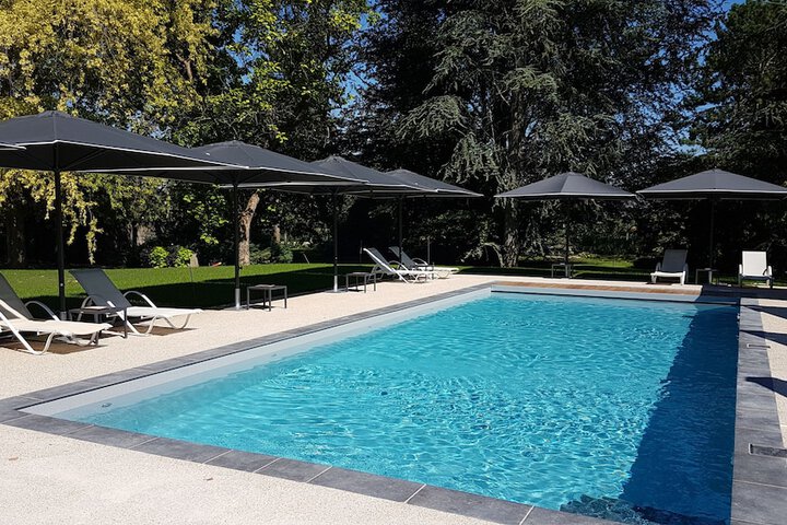 Pool 27 of 52