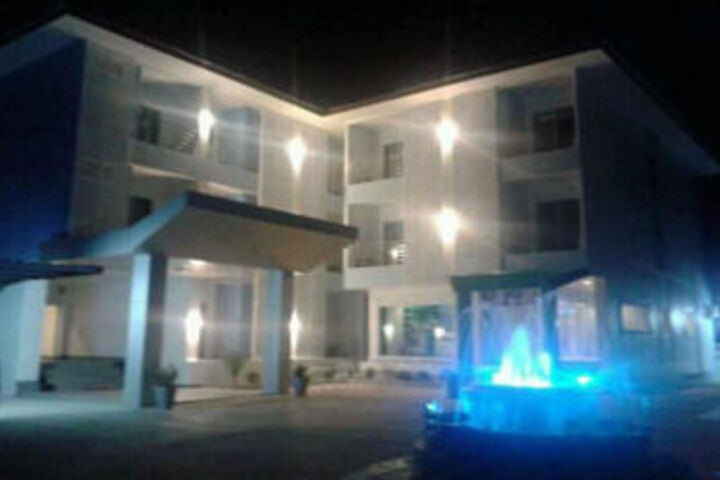 Hotel 8 of 15
