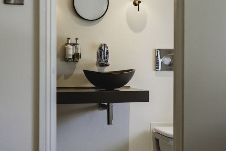 Room 14 of 20