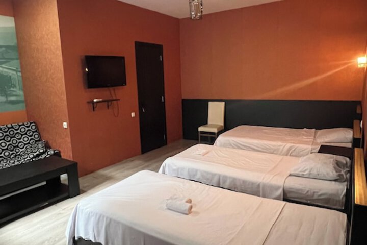 Room 21 of 50