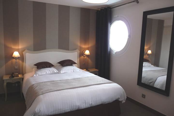 Room 4 of 59