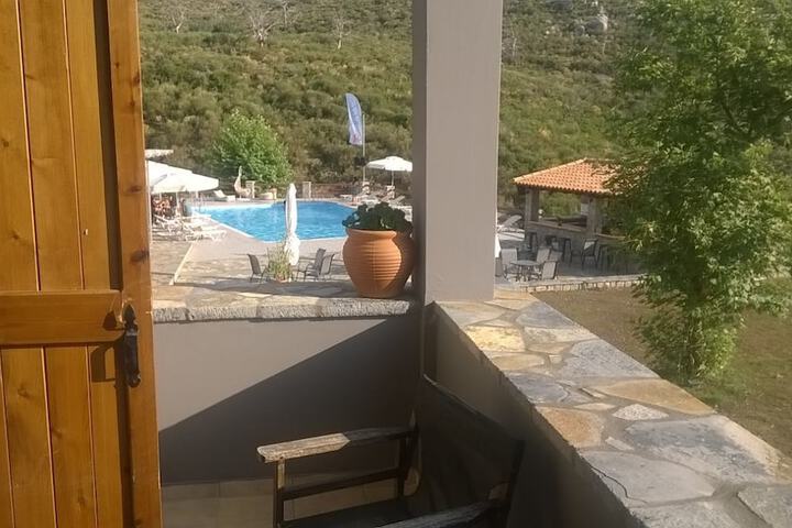 Terrace/Patio 4 of 10