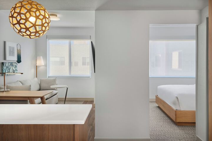 Room 25 of 73