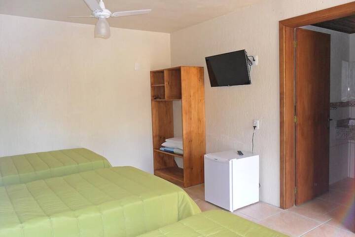 Room 10 of 35