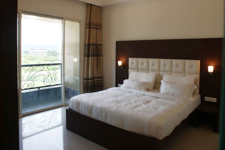 Room 21 of 57