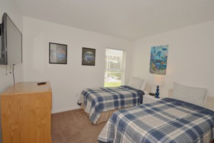 Room 44 of 51