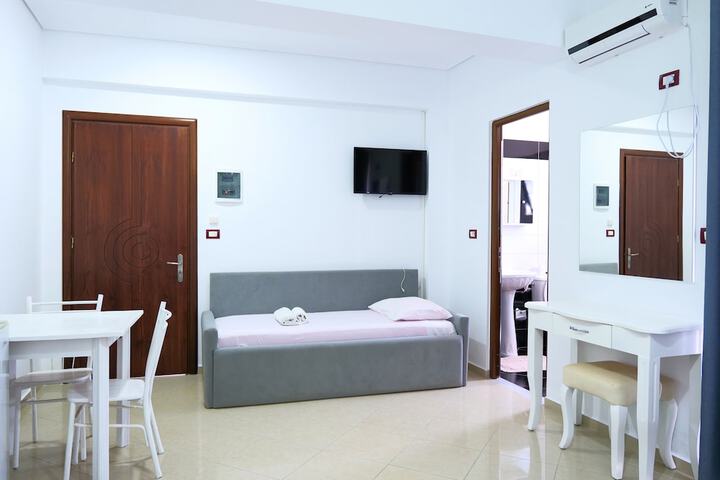 Room 19 of 61
