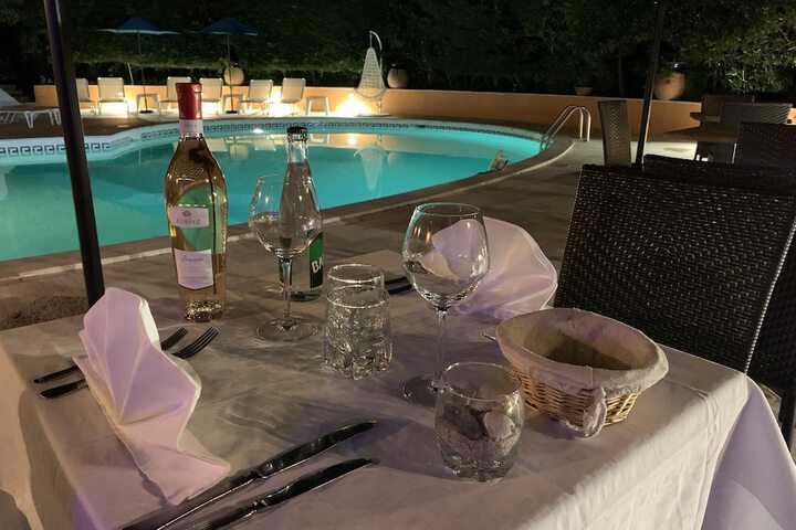 Dining 66 of 78