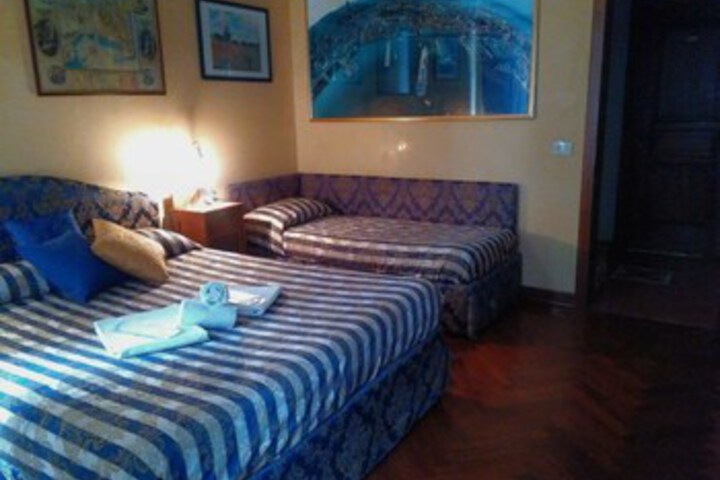 Room 16 of 20