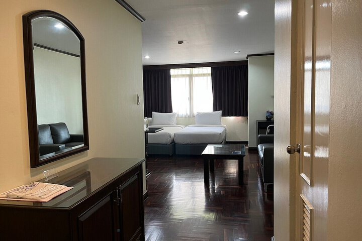 Room 20 of 51