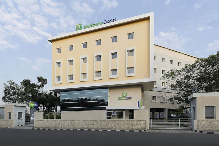 Exterior of Holiday Inn Express Pune Pimpri by IHG