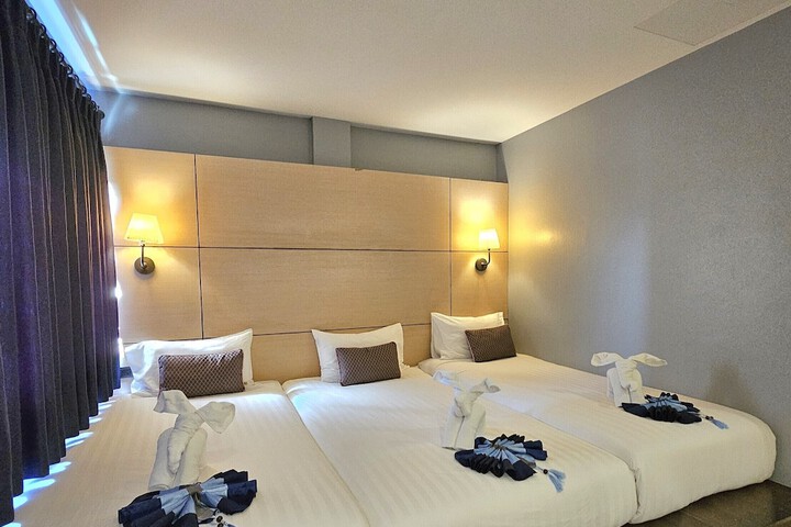 Room 35 of 133