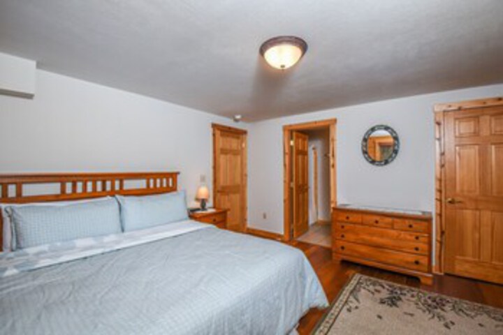 Room 42 of 45
