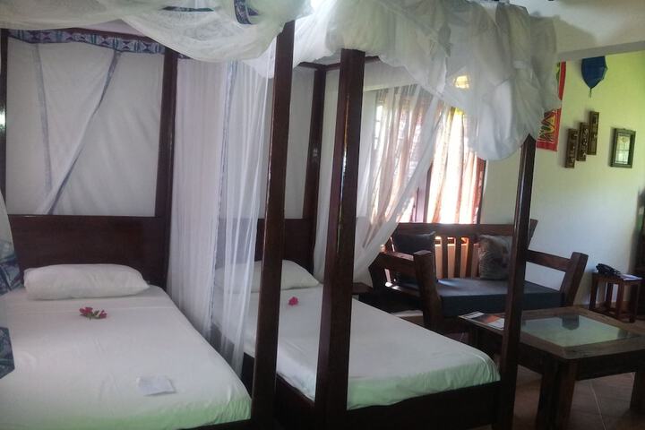 Room 7 of 113