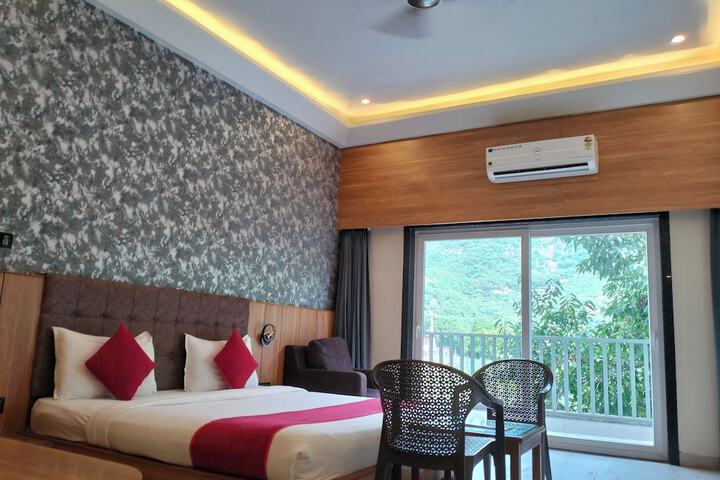 Room 20 of 62