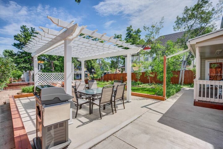 Terrace/Patio 25 of 46