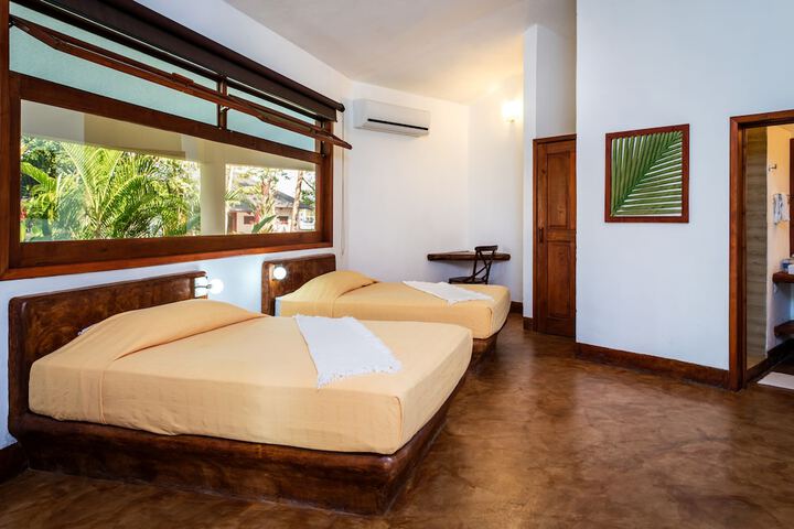 Room 10 of 62