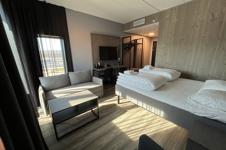Room 21 of 52