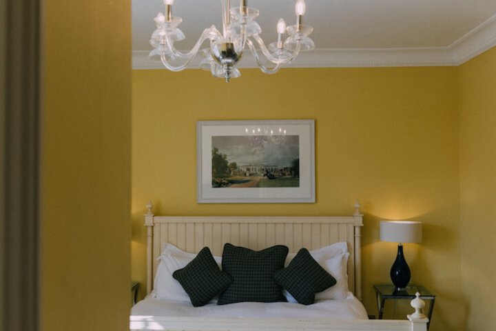 Room 35 of 105