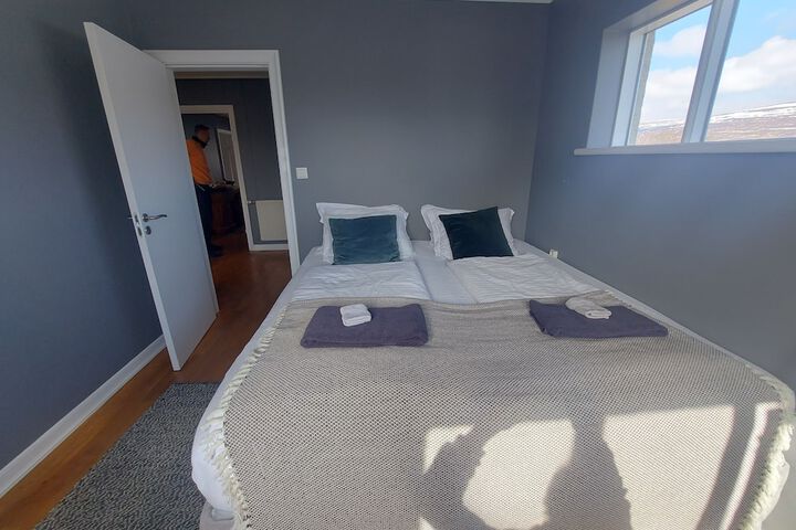 Room 9 of 47