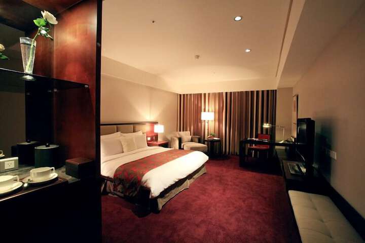 Room 14 of 47