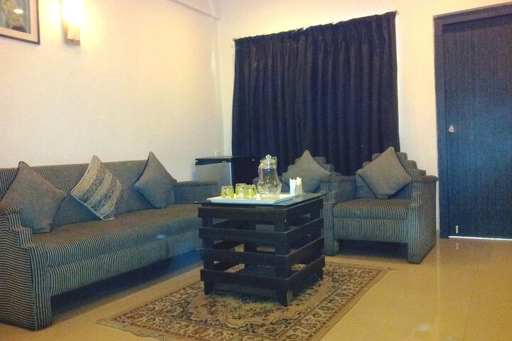 Room 14 of 34